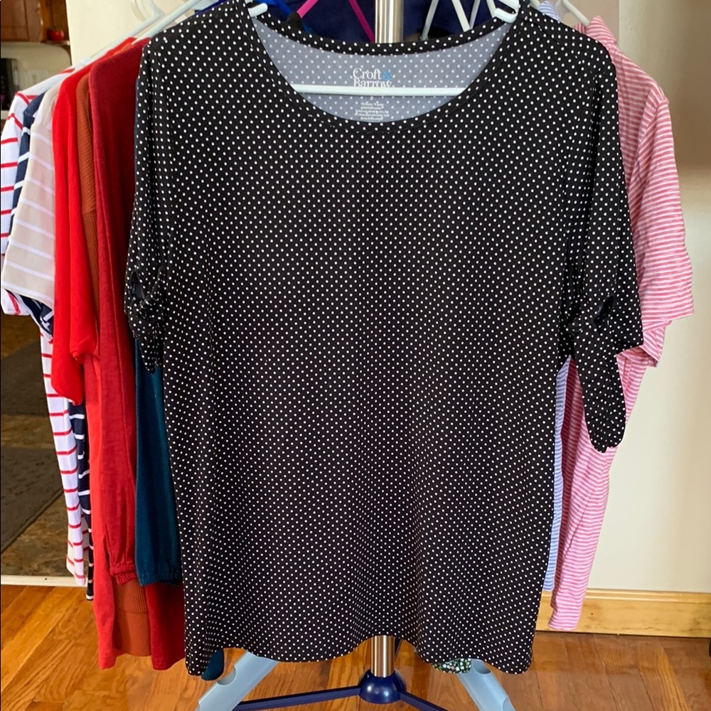 Croft & Barrow Black/White Polka Dot Short Sleeve Top